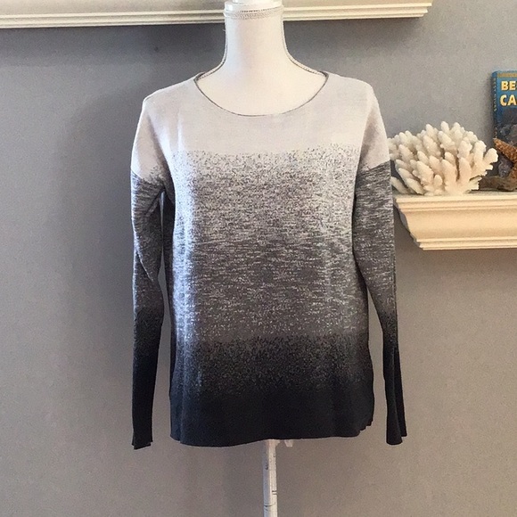 🔴EUC Tommy Hilfiger gray ombre weekender size Large - Picture 2 of 6